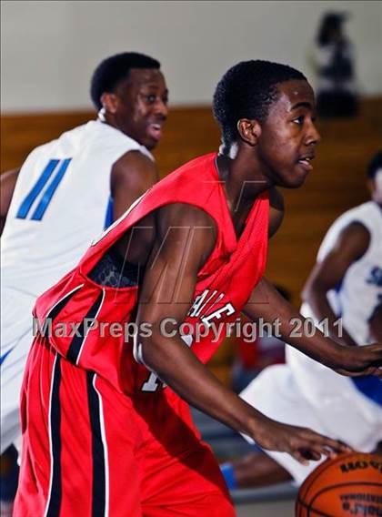 Thumbnail 2 in Cinco Ranch vs. Pasadena (McDonald's Texas Invitational) photogallery.