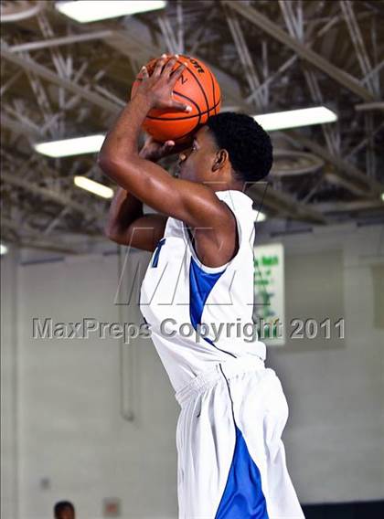 Thumbnail 3 in Cinco Ranch vs. Pasadena (McDonald's Texas Invitational) photogallery.
