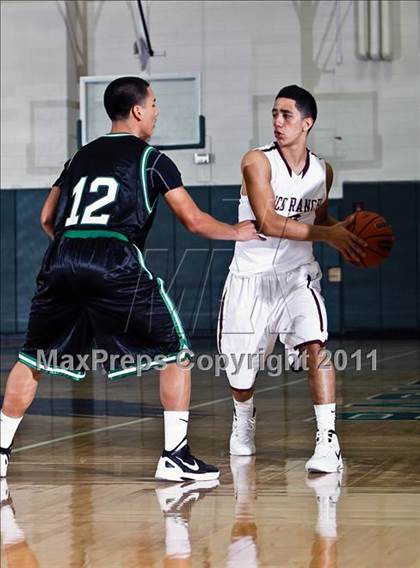 Thumbnail 2 in Cinco Ranch vs. Pasadena (McDonald's Texas Invitational) photogallery.