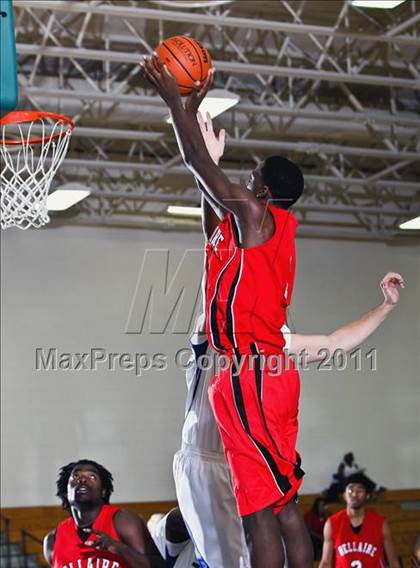 Thumbnail 1 in Cinco Ranch vs. Pasadena (McDonald's Texas Invitational) photogallery.