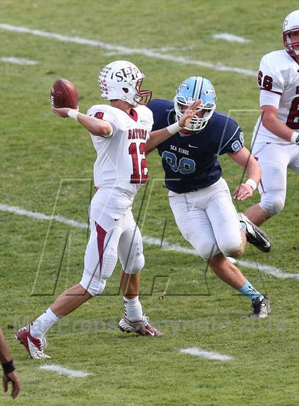 Thumbnail 3 in Corona del Mar vs. Sacred Heart Prep (CIF State D3 Final) photogallery.