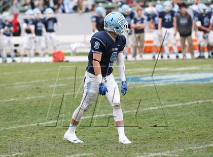 Thumbnail 3 in Corona del Mar vs. Sacred Heart Prep (CIF State D3 Final) photogallery.