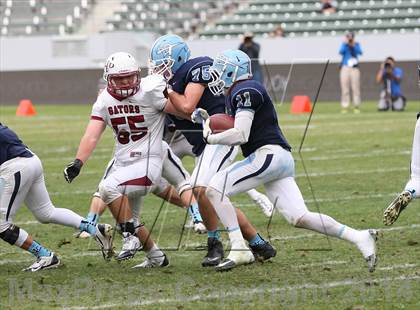 Thumbnail 3 in Corona del Mar vs. Sacred Heart Prep (CIF State D3 Final) photogallery.