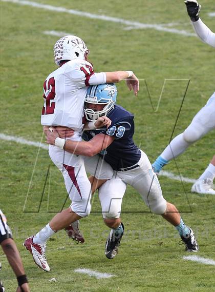 Thumbnail 2 in Corona del Mar vs. Sacred Heart Prep (CIF State D3 Final) photogallery.