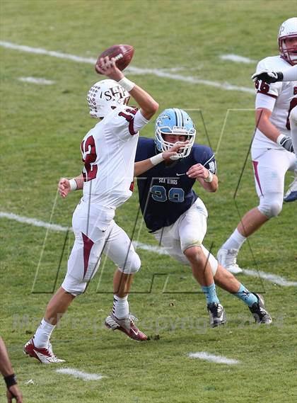 Thumbnail 1 in Corona del Mar vs. Sacred Heart Prep (CIF State D3 Final) photogallery.