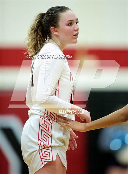 Thumbnail 3 in Bell vs Trinity photogallery.