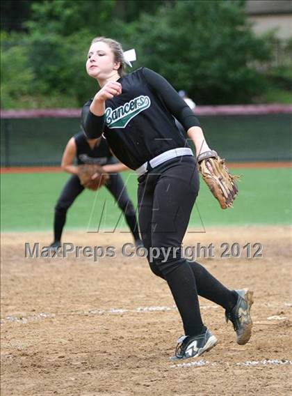 Thumbnail 2 in Hunterdon Central vs Livingston (NJSIAA Group 4 Semifinal) photogallery.