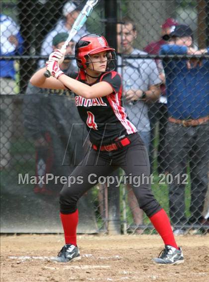 Thumbnail 2 in Hunterdon Central vs Livingston (NJSIAA Group 4 Semifinal) photogallery.