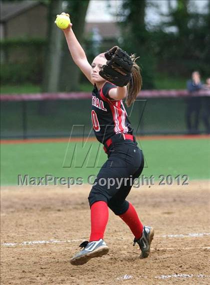 Thumbnail 2 in Hunterdon Central vs Livingston (NJSIAA Group 4 Semifinal) photogallery.