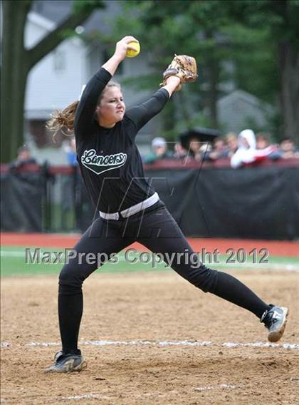 Thumbnail 2 in Hunterdon Central vs Livingston (NJSIAA Group 4 Semifinal) photogallery.