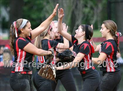 Thumbnail 1 in Hunterdon Central vs Livingston (NJSIAA Group 4 Semifinal) photogallery.
