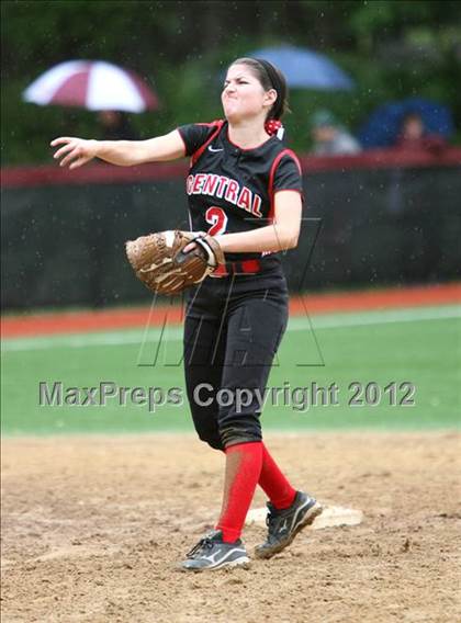 Thumbnail 1 in Hunterdon Central vs Livingston (NJSIAA Group 4 Semifinal) photogallery.