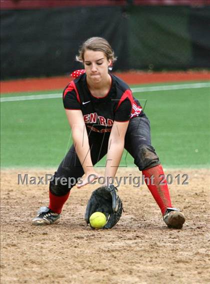 Thumbnail 1 in Hunterdon Central vs Livingston (NJSIAA Group 4 Semifinal) photogallery.