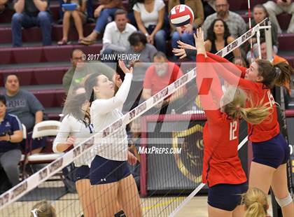 Thumbnail 2 in Coronado vs. Shadow Ridge (NIAA 4A State Semifinal) photogallery.