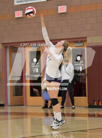 Thumbnail 3 in Coronado vs. Shadow Ridge (NIAA 4A State Semifinal) photogallery.