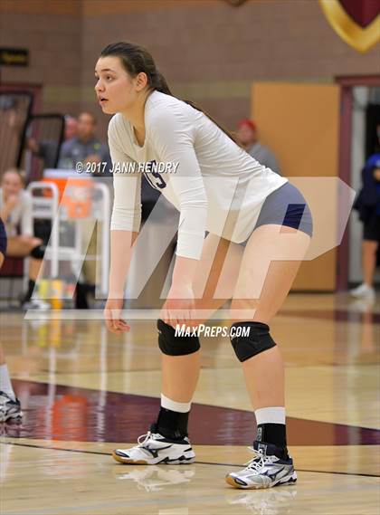 Thumbnail 2 in Coronado vs. Shadow Ridge (NIAA 4A State Semifinal) photogallery.