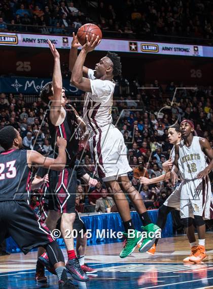 Thumbnail 2 in Valley Regional vs. Sacred Heart (CIAC Class S Final) photogallery.