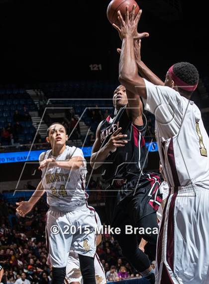 Thumbnail 3 in Valley Regional vs. Sacred Heart (CIAC Class S Final) photogallery.