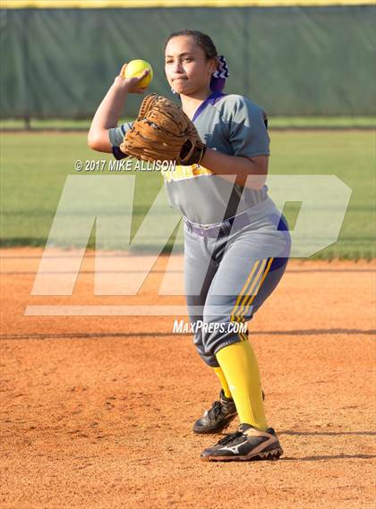 Thumbnail 1 in East Ridge vs Chattanooga Central photogallery.