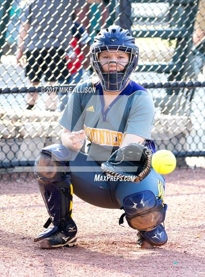 Thumbnail 2 in East Ridge vs Chattanooga Central photogallery.