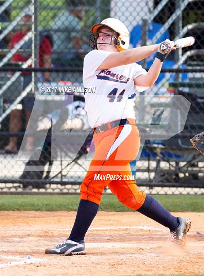 Thumbnail 3 in East Ridge vs Chattanooga Central photogallery.