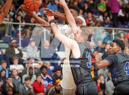 Thumbnail 1 in Cannon vs. IMG Academy (John Wall Holiday Invitational) photogallery.