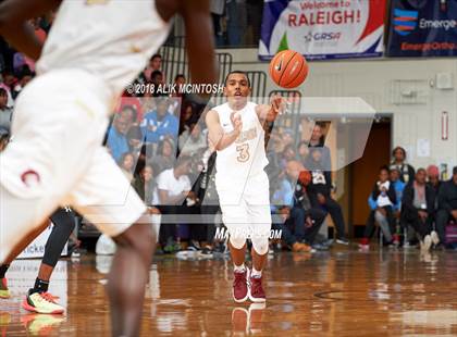 Thumbnail 1 in Cannon vs. IMG Academy (John Wall Holiday Invitational) photogallery.