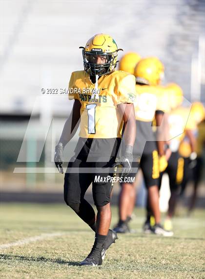 Thumbnail 2 in Charlotte Catholic @ Independence photogallery.