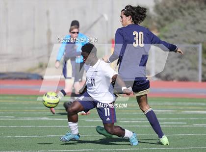 Thumbnail 3 in La Costa Canyon vs. Steele Canyon (44th Annual Grossmont Holiday Tournament) photogallery.