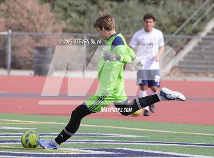 Thumbnail 3 in La Costa Canyon vs. Steele Canyon (44th Annual Grossmont Holiday Tournament) photogallery.