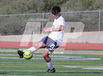 Thumbnail 1 in La Costa Canyon vs. Steele Canyon (44th Annual Grossmont Holiday Tournament) photogallery.