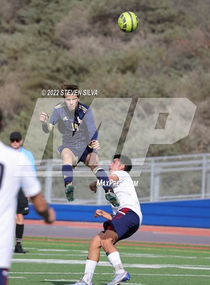Thumbnail 3 in La Costa Canyon vs. Steele Canyon (44th Annual Grossmont Holiday Tournament) photogallery.