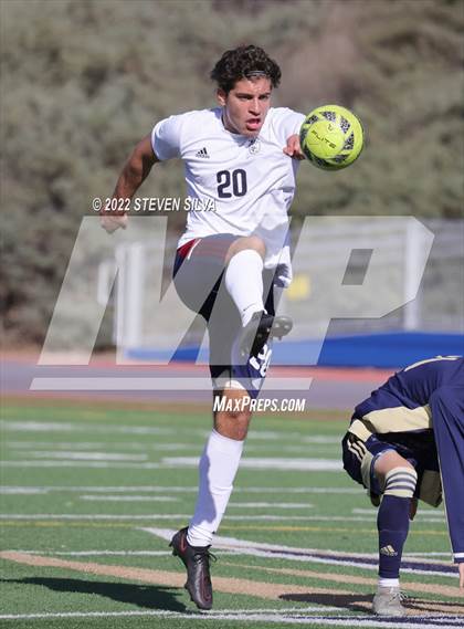 Thumbnail 3 in La Costa Canyon vs. Steele Canyon (44th Annual Grossmont Holiday Tournament) photogallery.