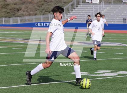 Thumbnail 2 in La Costa Canyon vs. Steele Canyon (44th Annual Grossmont Holiday Tournament) photogallery.