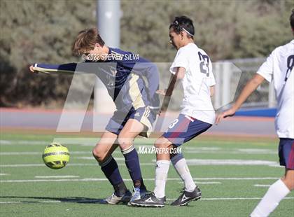 Thumbnail 2 in La Costa Canyon vs. Steele Canyon (44th Annual Grossmont Holiday Tournament) photogallery.