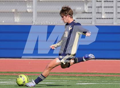 Thumbnail 3 in La Costa Canyon vs. Steele Canyon (44th Annual Grossmont Holiday Tournament) photogallery.