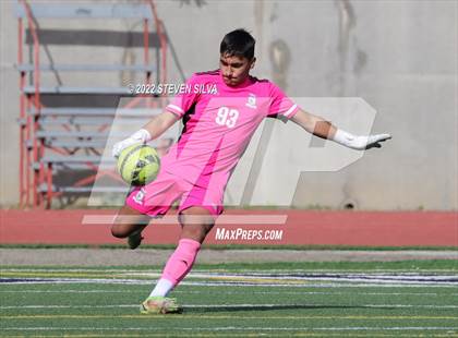 Thumbnail 2 in La Costa Canyon vs. Steele Canyon (44th Annual Grossmont Holiday Tournament) photogallery.