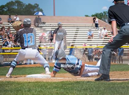 Thumbnail 2 in Valor Christian vs. Pueblo West (CHSAA 4A State Final) photogallery.