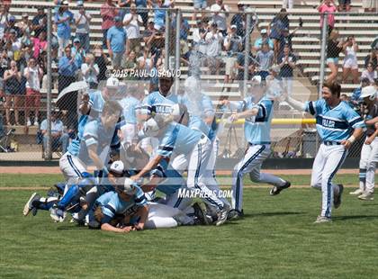 Thumbnail 1 in Valor Christian vs. Pueblo West (CHSAA 4A State Final) photogallery.