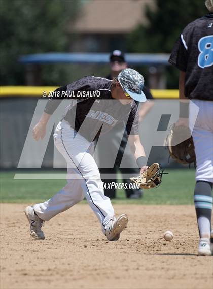 Thumbnail 2 in Valor Christian vs. Pueblo West (CHSAA 4A State Final) photogallery.