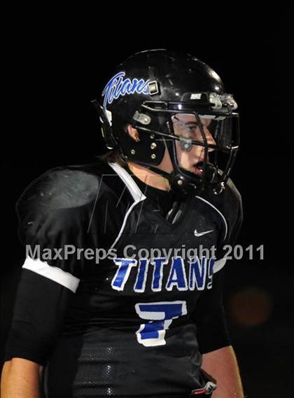 Thumbnail 2 in Frontier vs. Hoover (CIF CS D2 Playoffs) photogallery.