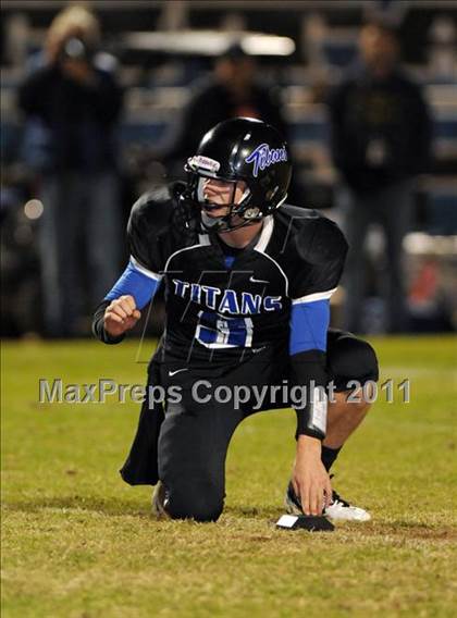 Thumbnail 2 in Frontier vs. Hoover (CIF CS D2 Playoffs) photogallery.