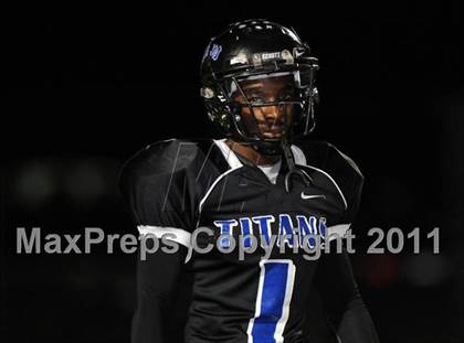 Thumbnail 3 in Frontier vs. Hoover (CIF CS D2 Playoffs) photogallery.