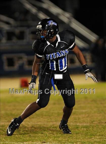 Thumbnail 2 in Frontier vs. Hoover (CIF CS D2 Playoffs) photogallery.