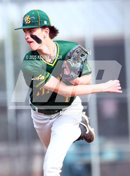 Thumbnail 1 in Manitou Springs @ Milwaukie/Milwaukie Academy of the Arts (Coach Bob Invitational) photogallery.