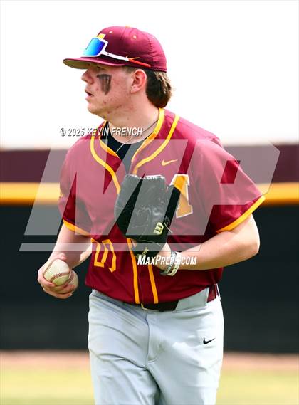 Thumbnail 3 in Manitou Springs @ Milwaukie/Milwaukie Academy of the Arts (Coach Bob Invitational) photogallery.