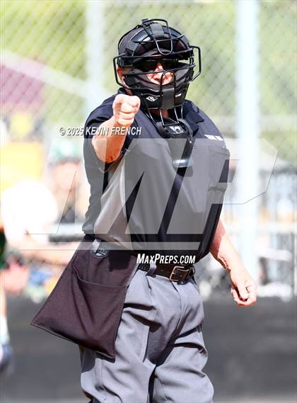 Thumbnail 2 in Manitou Springs @ Milwaukie/Milwaukie Academy of the Arts (Coach Bob Invitational) photogallery.