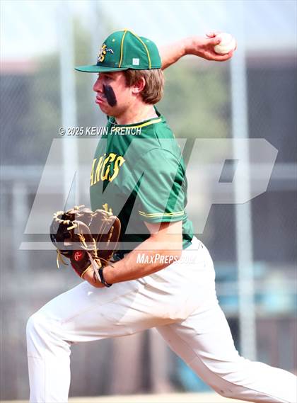 Thumbnail 1 in Manitou Springs @ Milwaukie/Milwaukie Academy of the Arts (Coach Bob Invitational) photogallery.