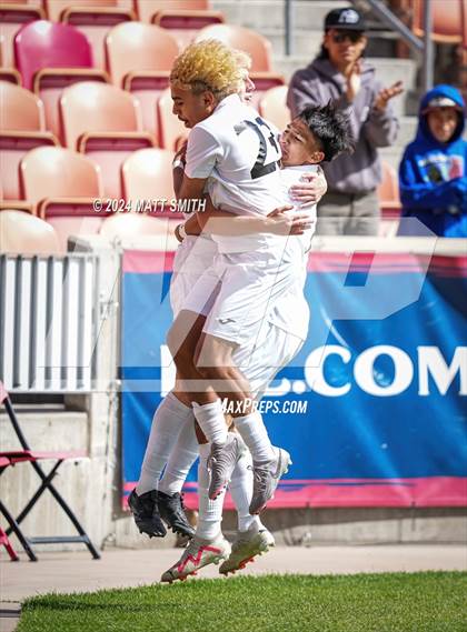 Thumbnail 1 in Murray vs. Ridgeline (UHSAA 4A Final) photogallery.