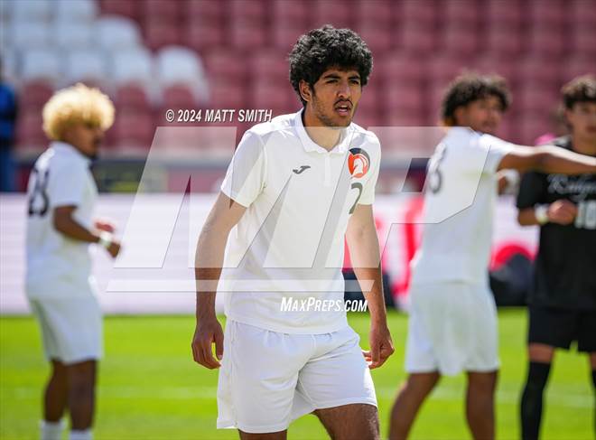 null - Photo 01